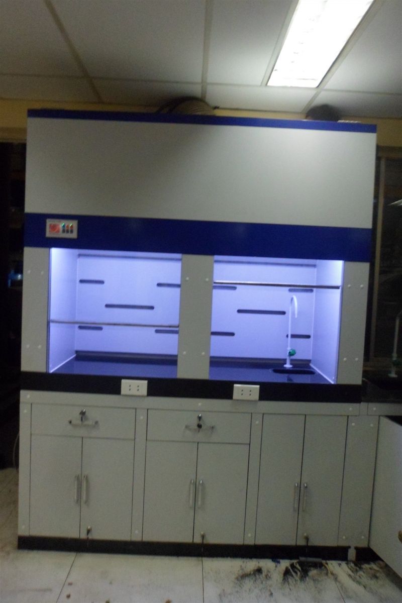 Tủ h&uacute;t kh&iacute; độc LN-FH